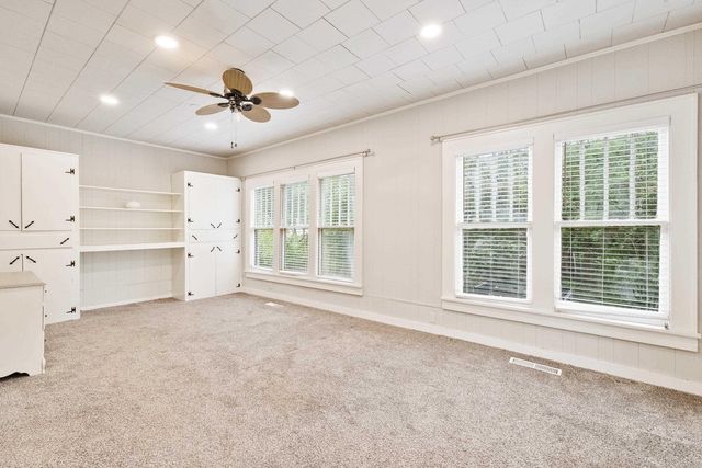 225 E Conway Street, Benton, AR 72015