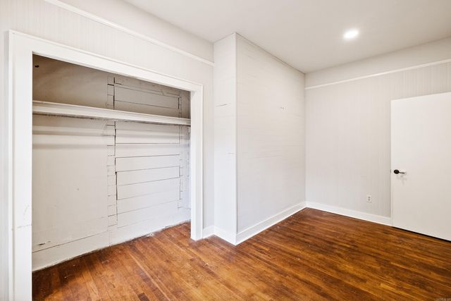 225 E Conway Street, Benton, AR 72015