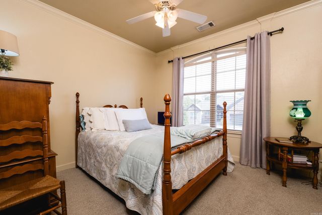 26 Epernay Cir, Little Rock, AR 72223