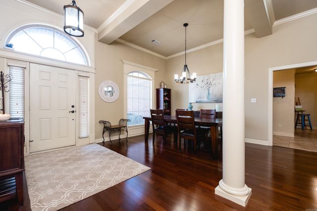 26 Epernay Cir, Little Rock, AR 72223