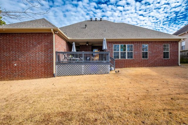 26 Epernay Cir, Little Rock, AR 72223