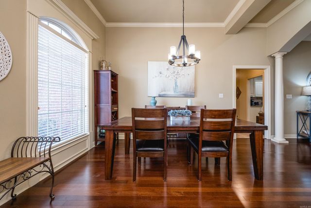 26 Epernay Cir, Little Rock, AR 72223