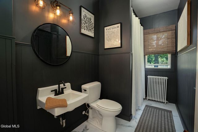 8 North Park Street, White Creek, NY 12816