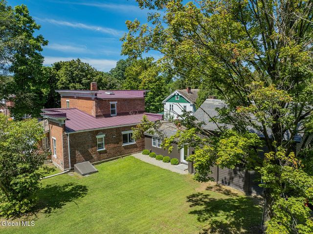 8 North Park Street, White Creek, NY 12816