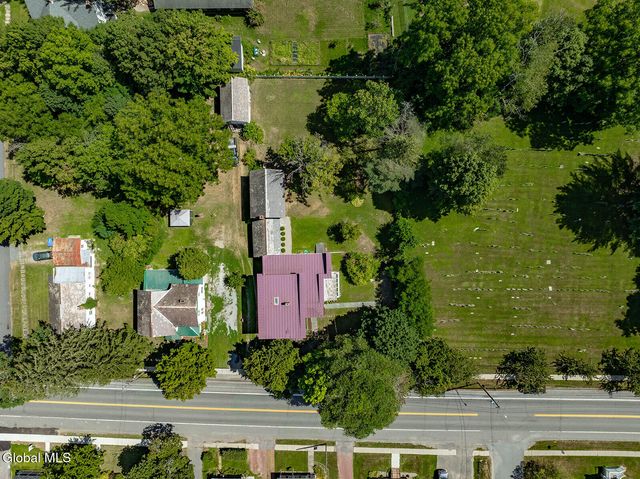 8 North Park Street, White Creek, NY 12816