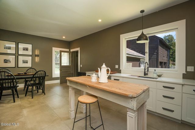 8 North Park Street, White Creek, NY 12816