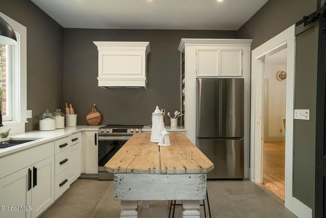 8 North Park Street, White Creek, NY 12816