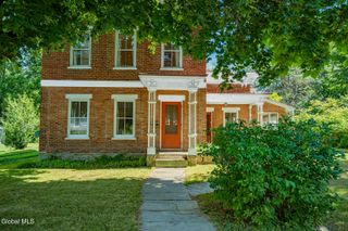 8 North Park Street, White Creek, NY 12816