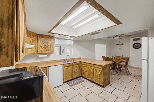 1912 N JAY Street, Chandler, AZ 85225