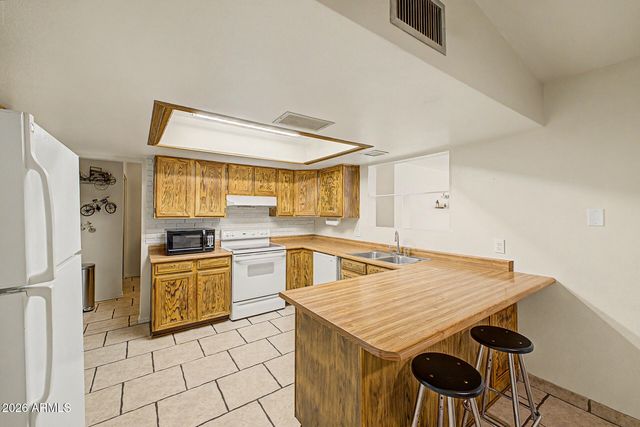 1912 N JAY Street, Chandler, AZ 85225