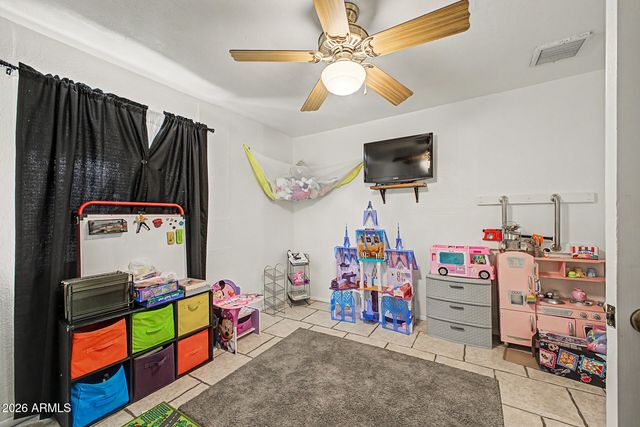1912 N JAY Street, Chandler, AZ 85225
