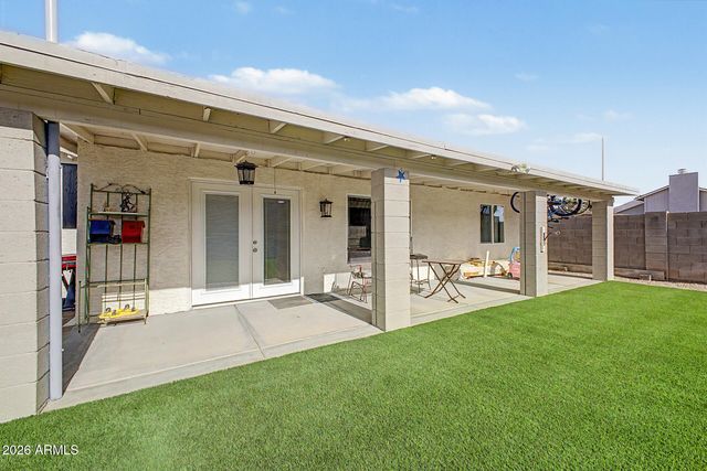 1912 N JAY Street, Chandler, AZ 85225