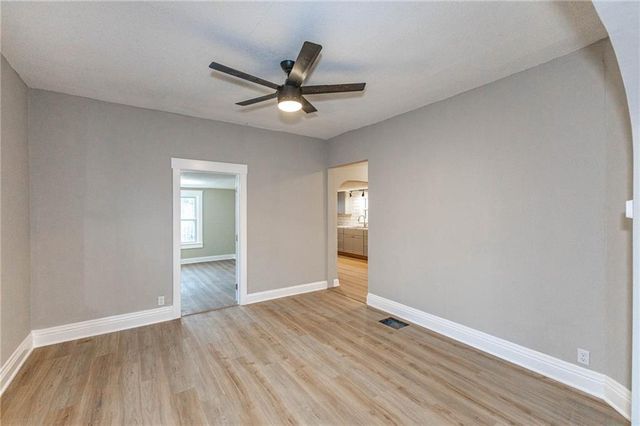 5809 Saint John Avenue, Kansas City, MO 64123