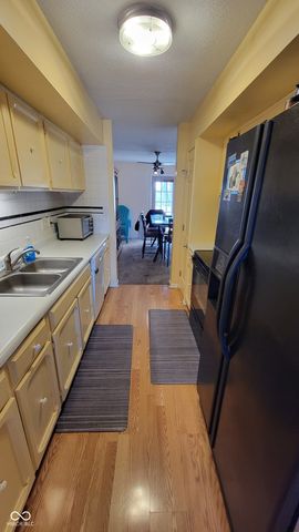 5175 Vantage Point Road 31, Avon, IN 46123