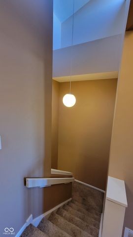 5175 Vantage Point Road 31, Avon, IN 46123