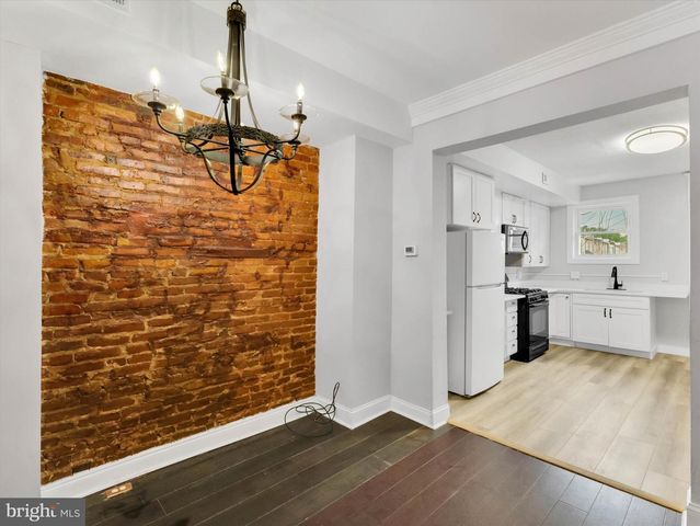 3009 MCELDERRY ST, Baltimore, MD 21205