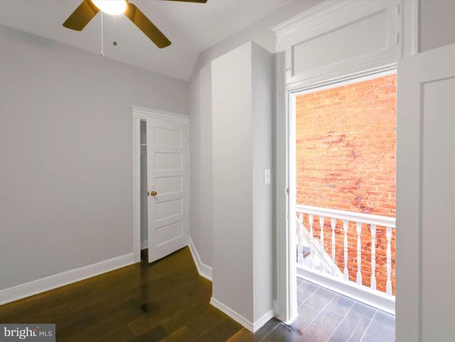 3009 MCELDERRY ST, Baltimore, MD 21205
