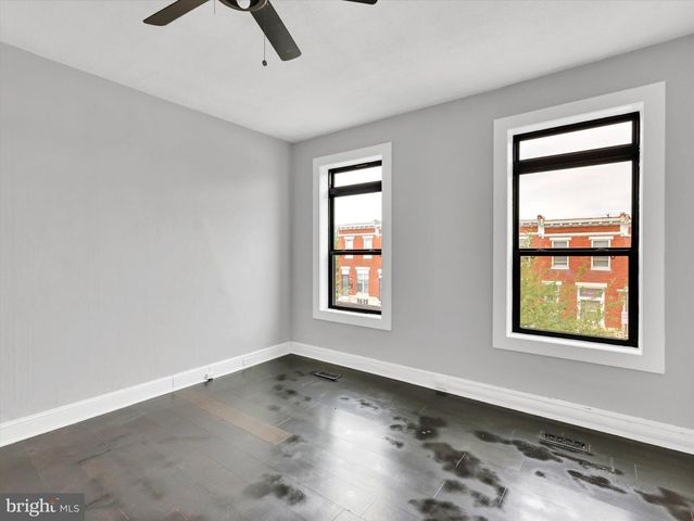 3009 MCELDERRY ST, Baltimore, MD 21205