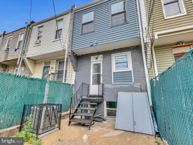 3009 MCELDERRY ST, Baltimore, MD 21205