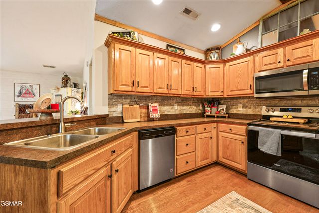 1246 Lori Ellen Court, Sevierville, TN 37876