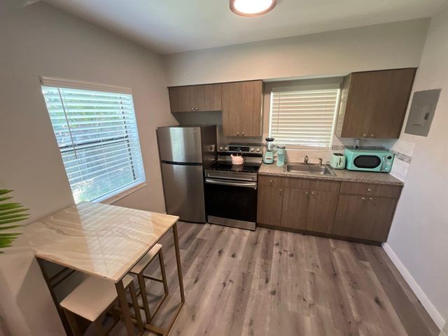 140 NE 71 Street 01, Miami, FL 33138