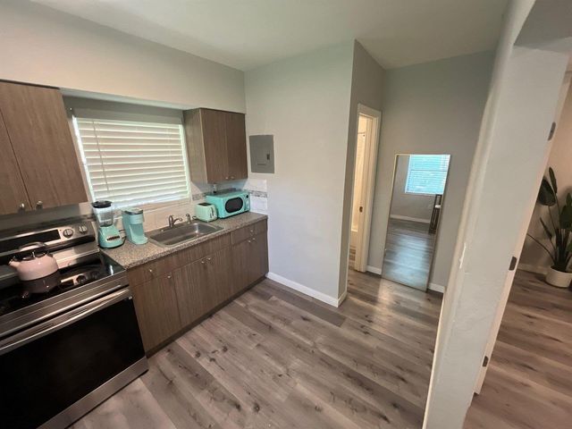 140 NE 71 Street 01, Miami, FL 33138