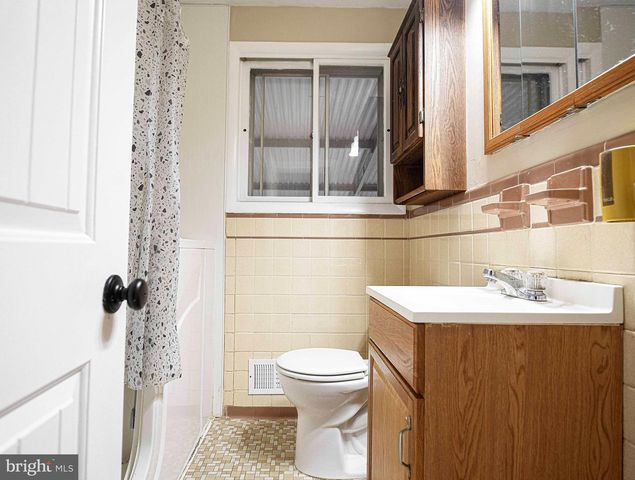 6612-A KENWOOD AVE, Baltimore, MD 21237