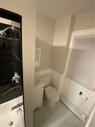 33 Redfern Street, North Providence, RI 02911