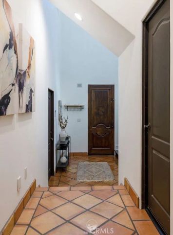 202 N Irena Avenue B, Redondo Beach, CA 90277