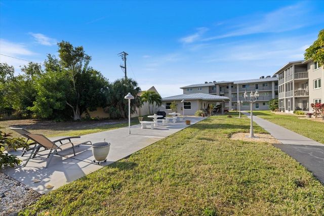 649 S TAMIAMI TRAIL S 304, Venice, FL 34285