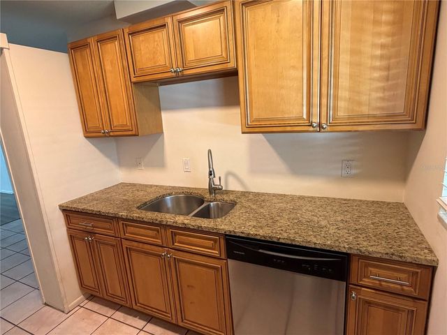649 S TAMIAMI TRAIL S 304, Venice, FL 34285