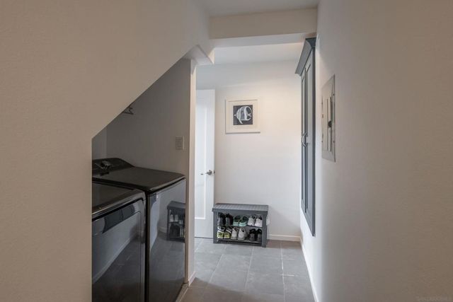 4922 Randall St, San Diego, CA 92109