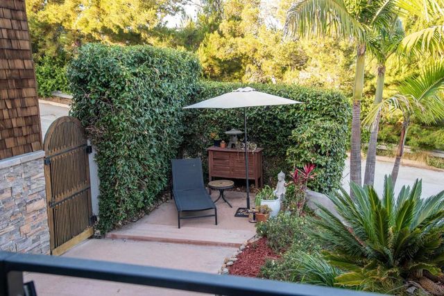4922 Randall St, San Diego, CA 92109