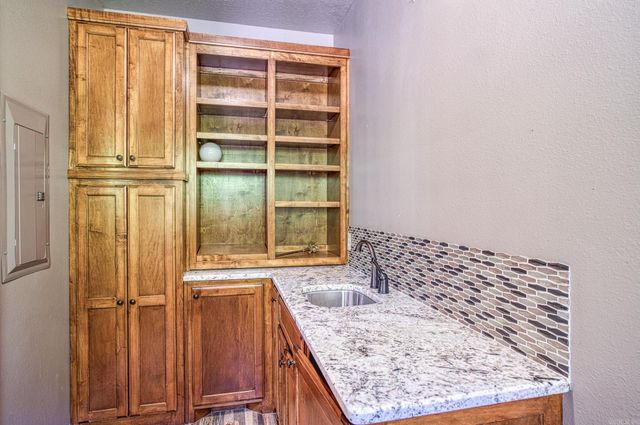 148 Hideaway Hills Drive, Hot Springs, AR 71901