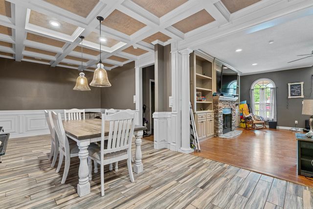 148 Hideaway Hills Drive, Hot Springs, AR 71901