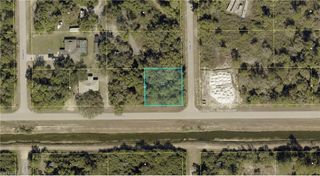 3307 E 8th ST, Lehigh Acres, FL 33972