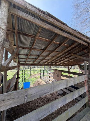 3515 Linker Mountain Road, Dover, AR 72837