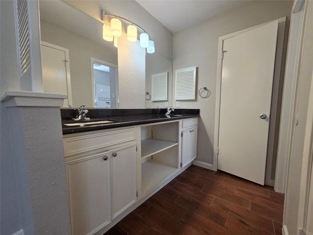 5723 Flax Bourton Street, Humble, TX 77346