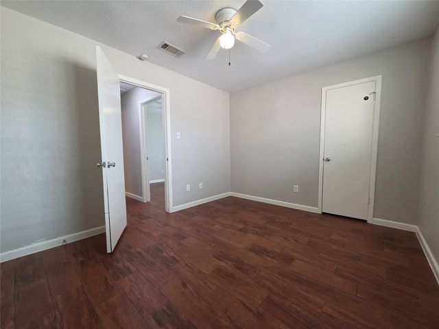 5723 Flax Bourton Street, Humble, TX 77346