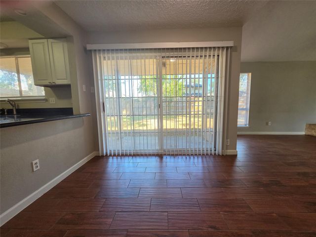 5723 Flax Bourton Street, Humble, TX 77346
