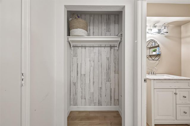 4140 Belle Park Drive 4140, Houston, TX 77072