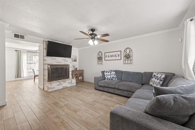 4140 Belle Park Drive 4140, Houston, TX 77072