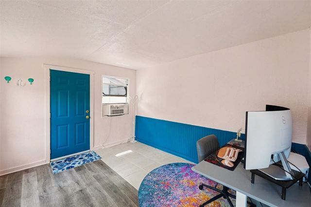 6385 31ST STREET NORTH, St Petersburg, FL 33702
