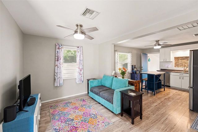 6385 31ST STREET NORTH, St Petersburg, FL 33702