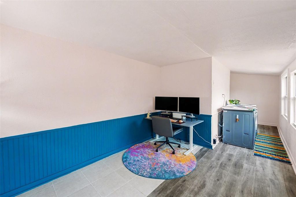 Image 19 of property listing at Address unavailable.