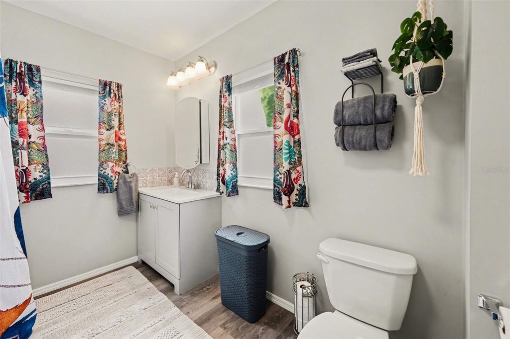 Image 22 of property listing at Address unavailable.