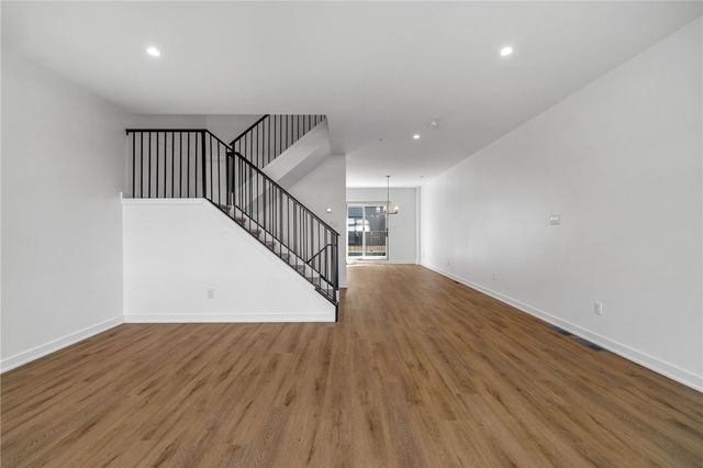 159 55th St, Lawrenceville, PA 15201