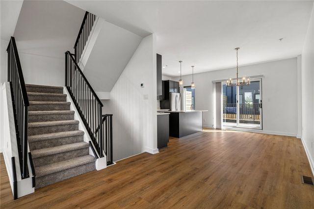 159 55th St, Lawrenceville, PA 15201