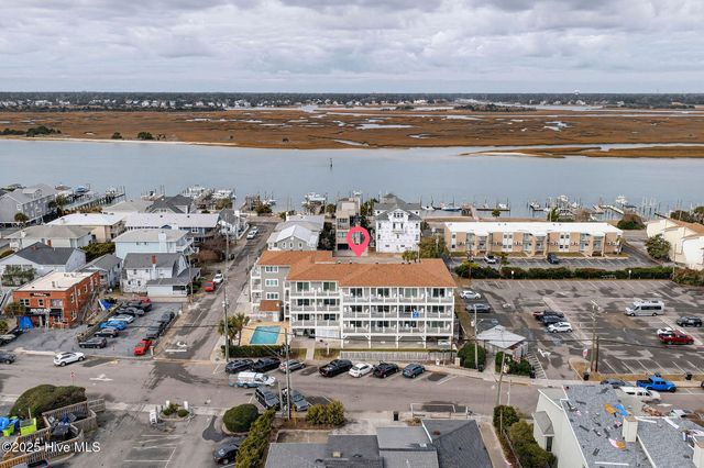 15 Nathan Street Unit 106, Wrightsville Beach, NC 28480