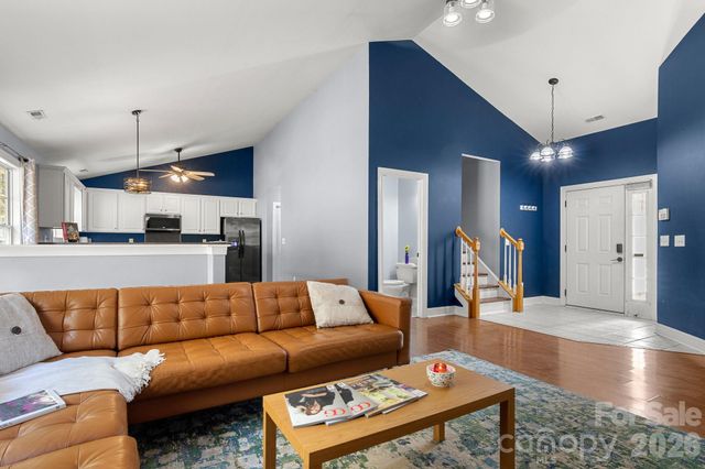 11110 Caroline Whitney Circle, Charlotte, NC 28212